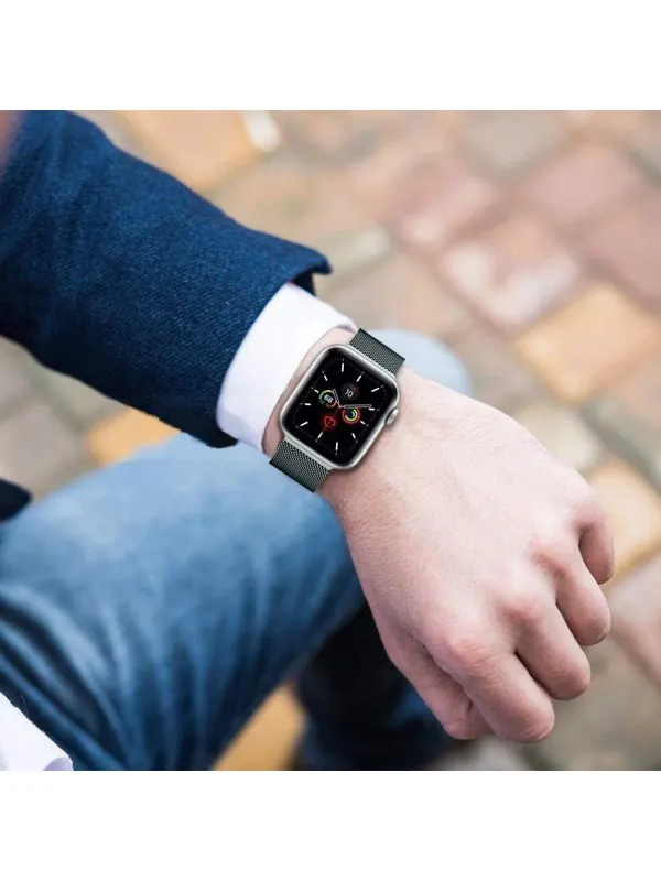 Tech-Protect MilaneseBand Strap for Apple Watch 4 / 5 / 6 / 7 / 8 / 9 / SE (38/40/42 mm) - Black