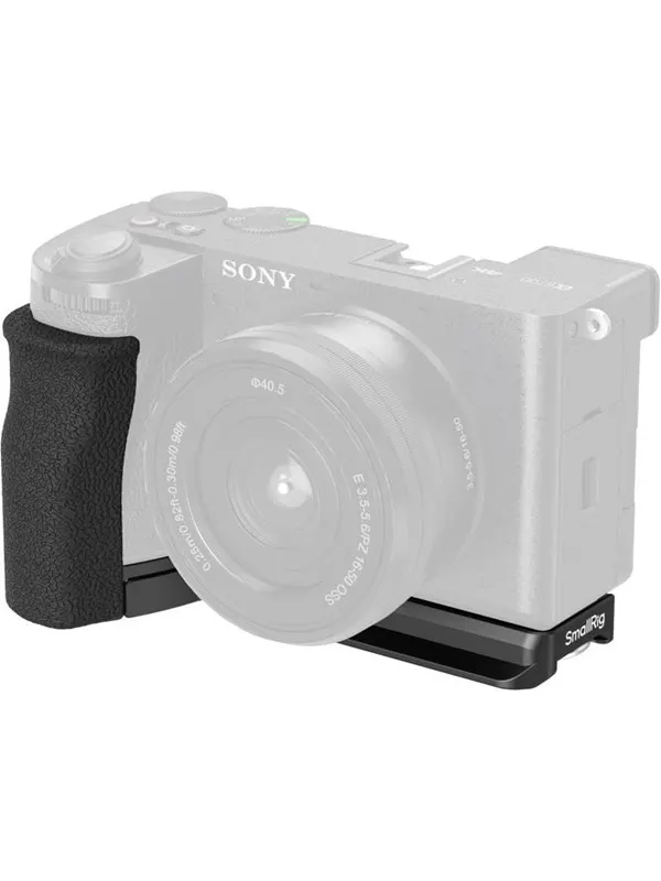 SmallRig 5061 L-Shape Mount Plate with Silicone Handle for Sony A6700