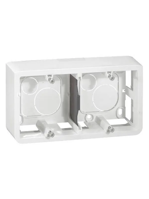 Legrand Surf.box mosaic prg.4/5m h40mm