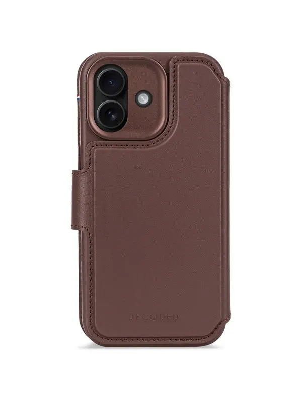Decoded - Leather Detachable Wallet for iPhone 17 - Chocolat Brown